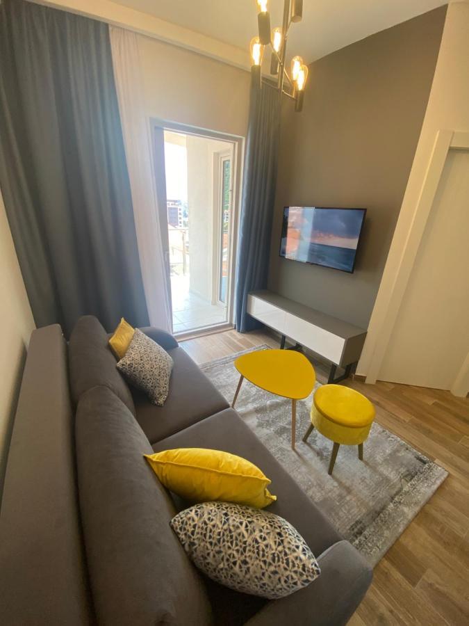 Acacia 7 Apartment Budva